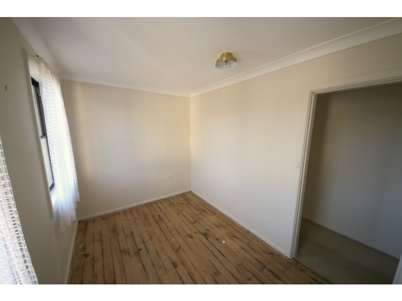 42 Alcheringa Street, Dubbo NSW 2830