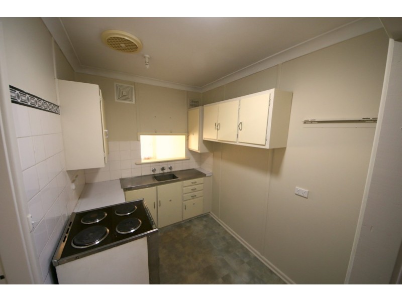 42 Alcheringa Street, Dubbo NSW 2830