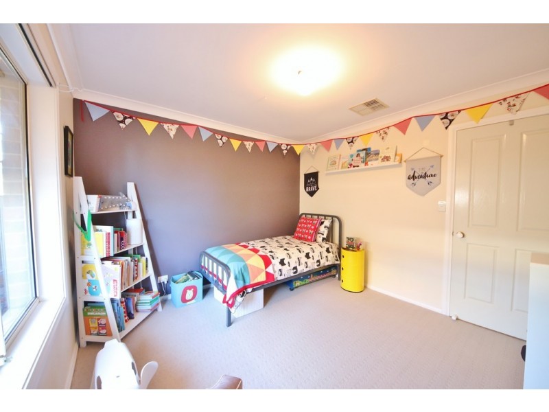 8 Swan Street, Dubbo NSW 2830