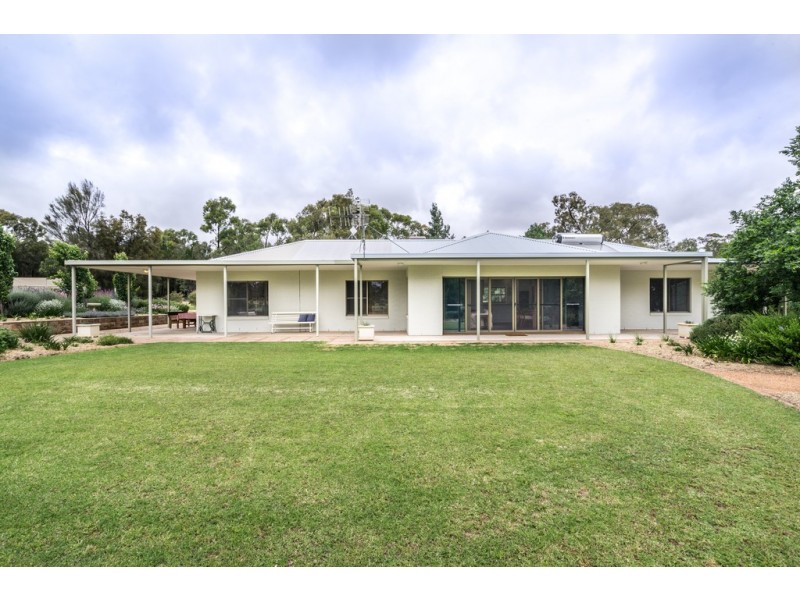 4R Boundary Creek Road, Dubbo NSW 2830
