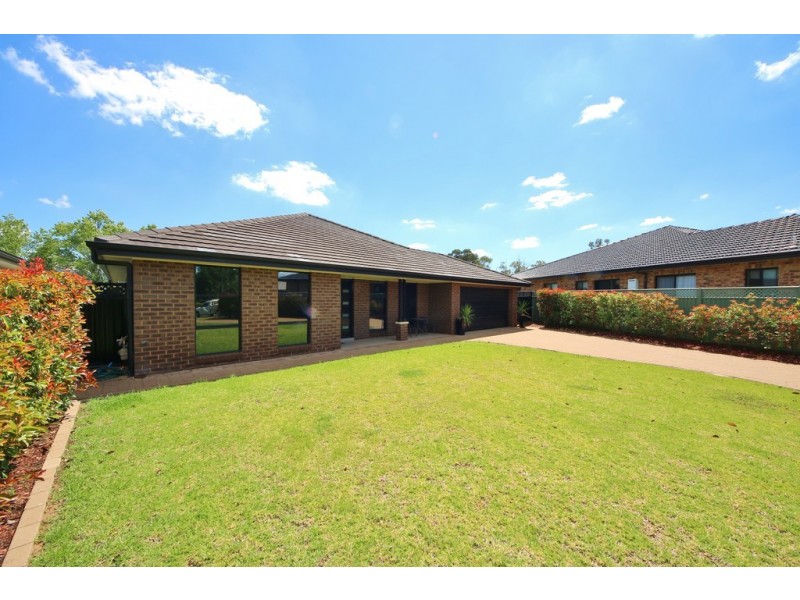 8 Cascade Court, Dubbo NSW 2830