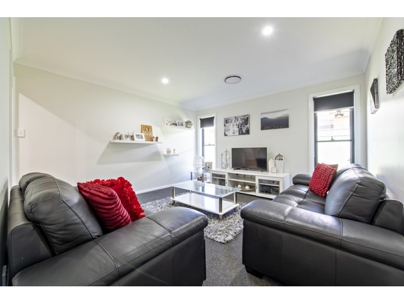 20 Azure Avenue, Dubbo NSW 2830