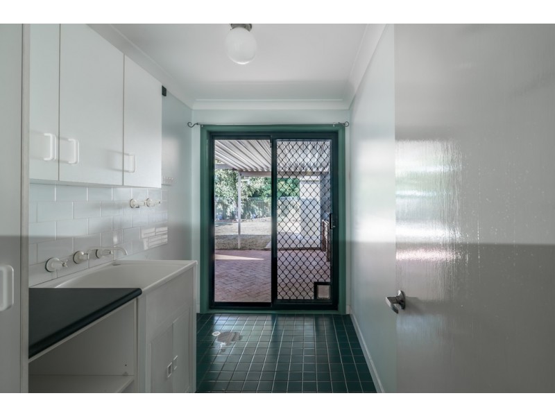 6 Websdale Drive, Dubbo NSW 2830