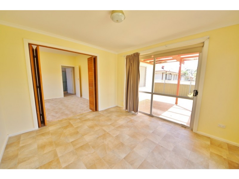 8 Gilbert Street, Dubbo NSW 2830