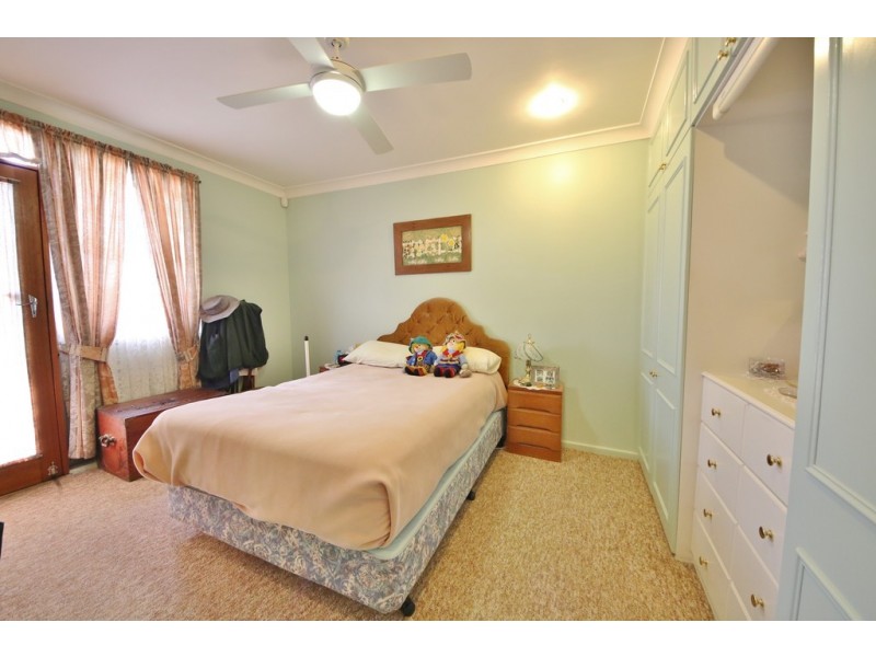 25 Stonehaven Avenue, Dubbo NSW 2830