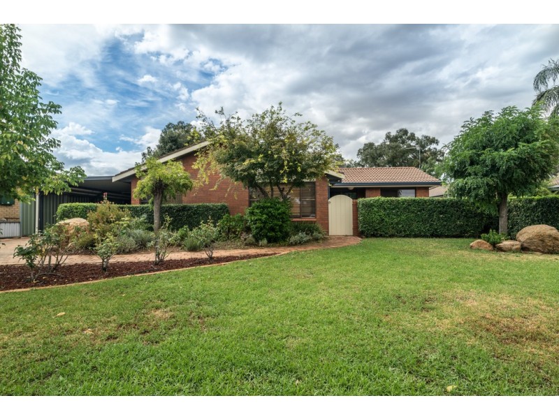 4 Kensington Avenue, Dubbo NSW 2830