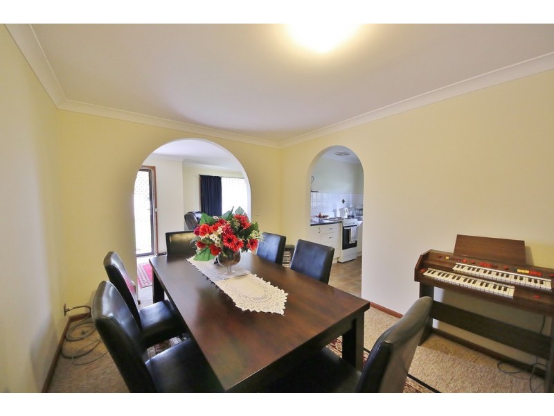 2(a) and 2(b) Rivergum Place, Dubbo NSW 2830