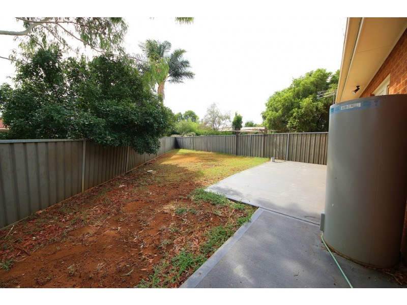 6a Ellis Park Close, Dubbo NSW 2830