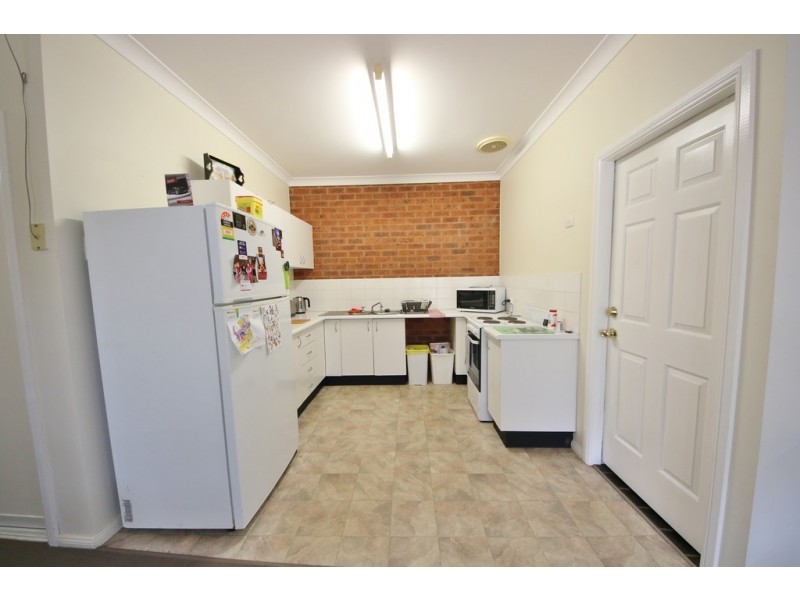 6a Ellis Park Close, Dubbo NSW 2830
