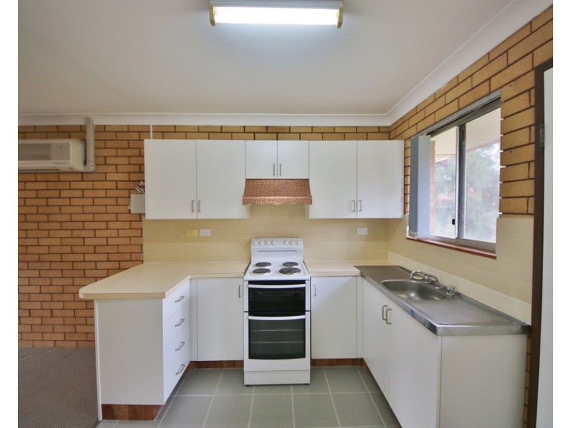 4/10 Forrest Crescent, Dubbo NSW 2830