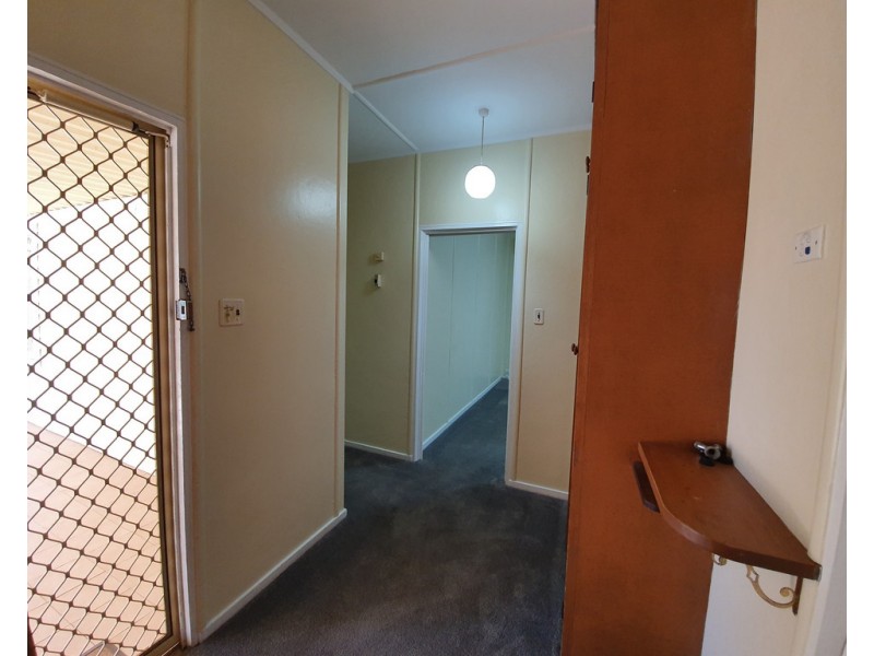 13 Gloucester Avenue, Dubbo NSW 2830