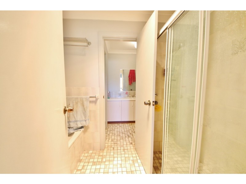 5 Flinders Close, Dubbo NSW 2830