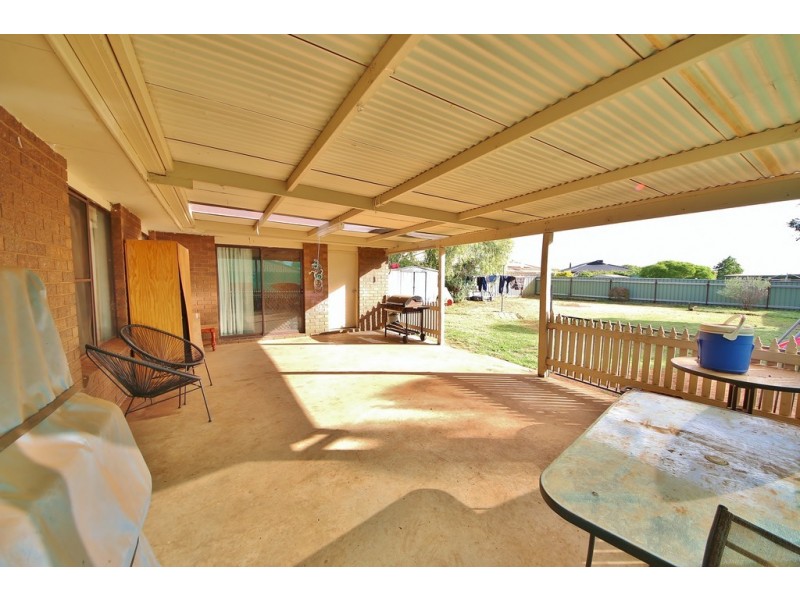 5 Flinders Close, Dubbo NSW 2830