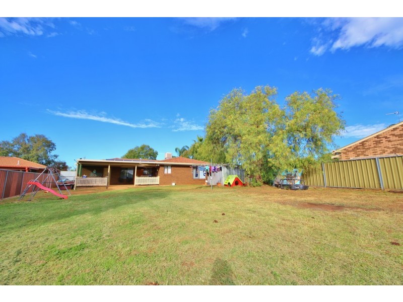 5 Flinders Close, Dubbo NSW 2830