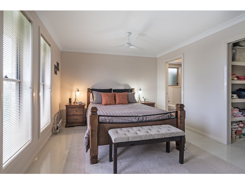 6 Azure Avenue, Dubbo NSW 2830
