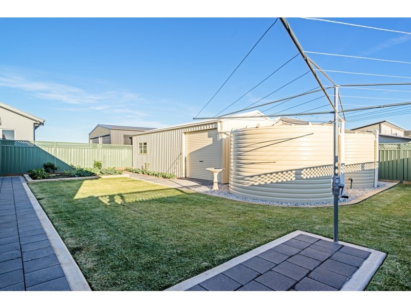 5 BROOK COURT, Dubbo NSW 2830