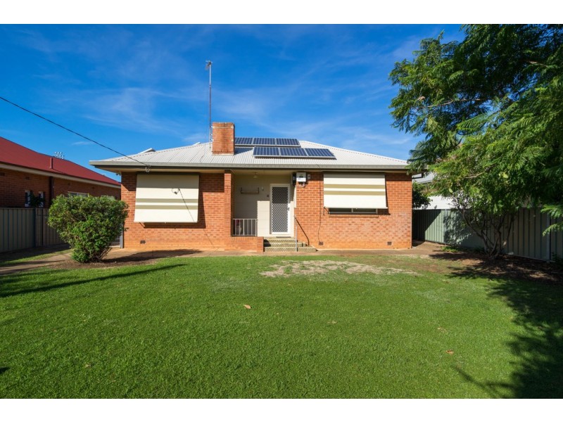6 QUEEN STREET, Dubbo NSW 2830