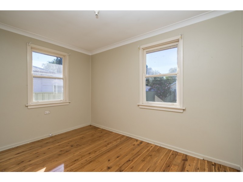 10 LEAVERS STREET, Dubbo NSW 2830