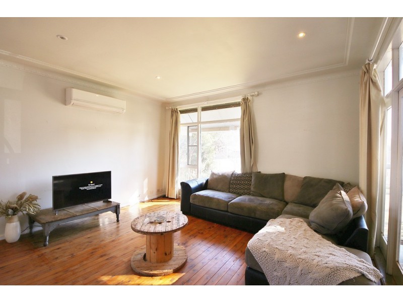 42 Caroline Street, Dubbo NSW 2830