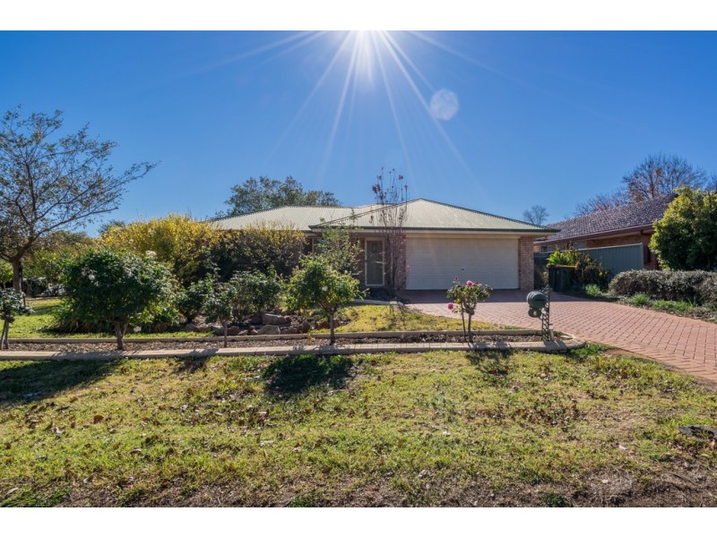6 Castlereagh Avenue, Dubbo NSW 2830