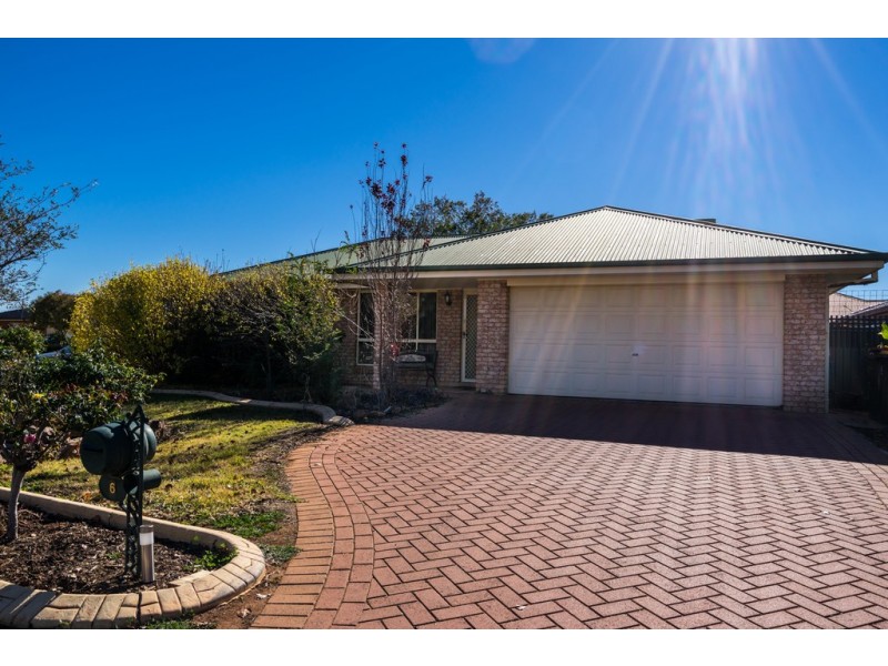 6 Castlereagh Avenue, Dubbo NSW 2830