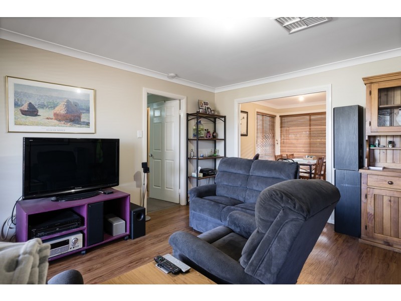 6 Castlereagh Avenue, Dubbo NSW 2830