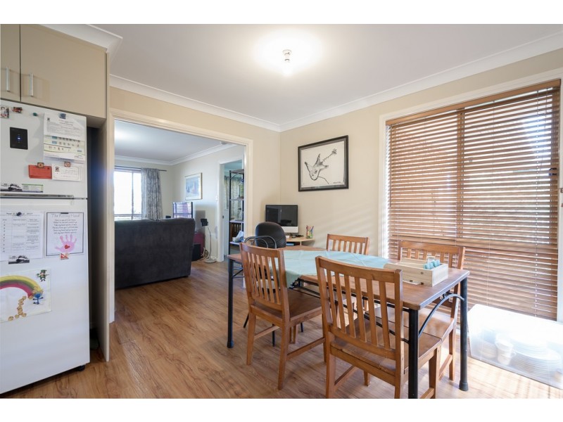 6 Castlereagh Avenue, Dubbo NSW 2830