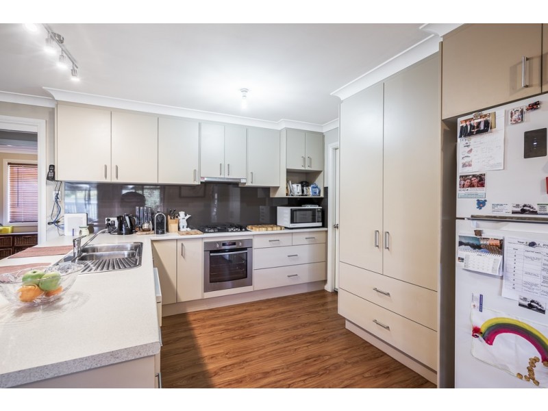 6 Castlereagh Avenue, Dubbo NSW 2830