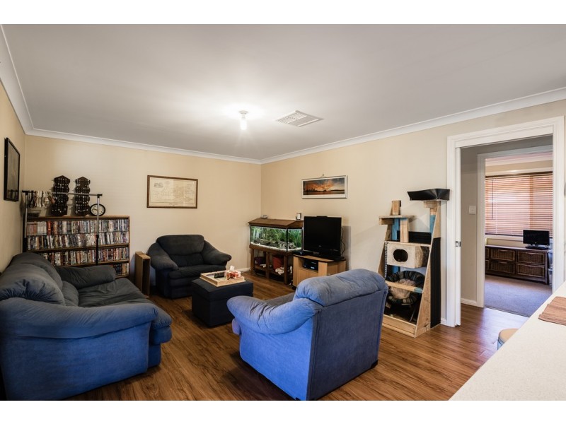 6 Castlereagh Avenue, Dubbo NSW 2830