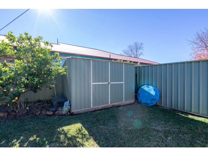 6 Castlereagh Avenue, Dubbo NSW 2830