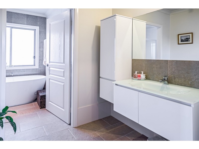 33 Allandale Drive, Dubbo NSW 2830