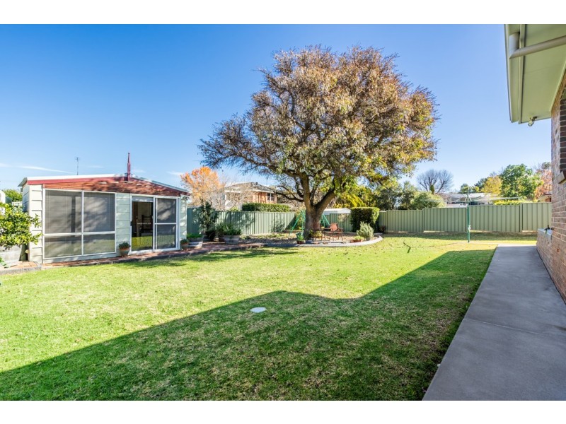33 Allandale Drive, Dubbo NSW 2830