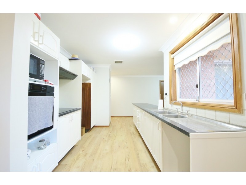 2 Wales Court, Dubbo NSW 2830