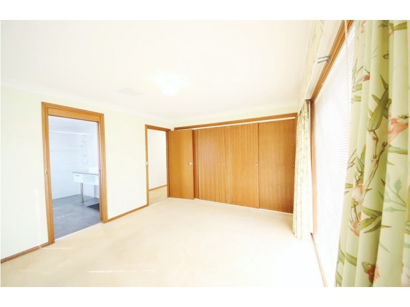 2 Wales Court, Dubbo NSW 2830