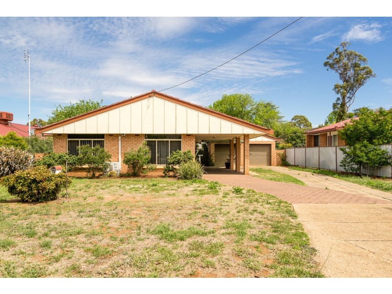 17 Emerald Street, Dubbo NSW 2830