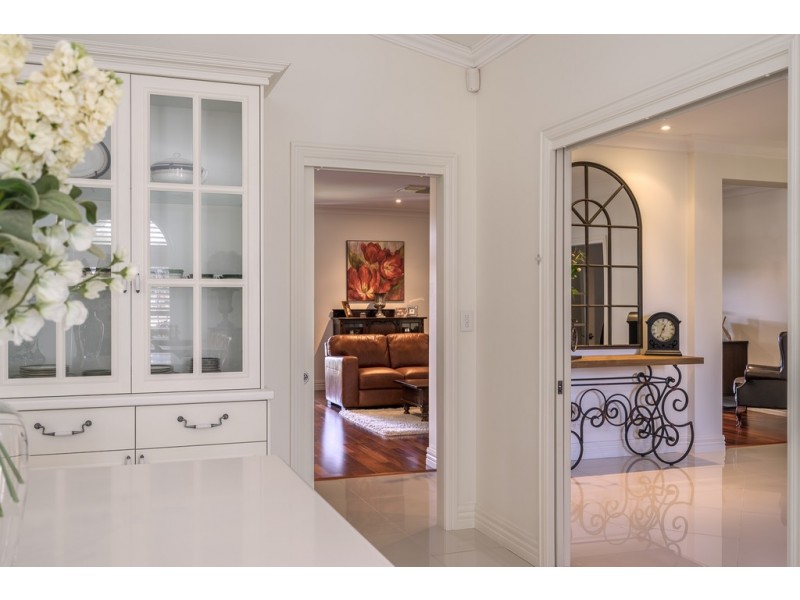 36 Cypress Point Drive, Dubbo NSW 2830