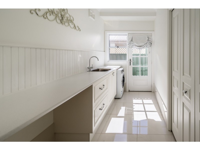 36 Cypress Point Drive, Dubbo NSW 2830