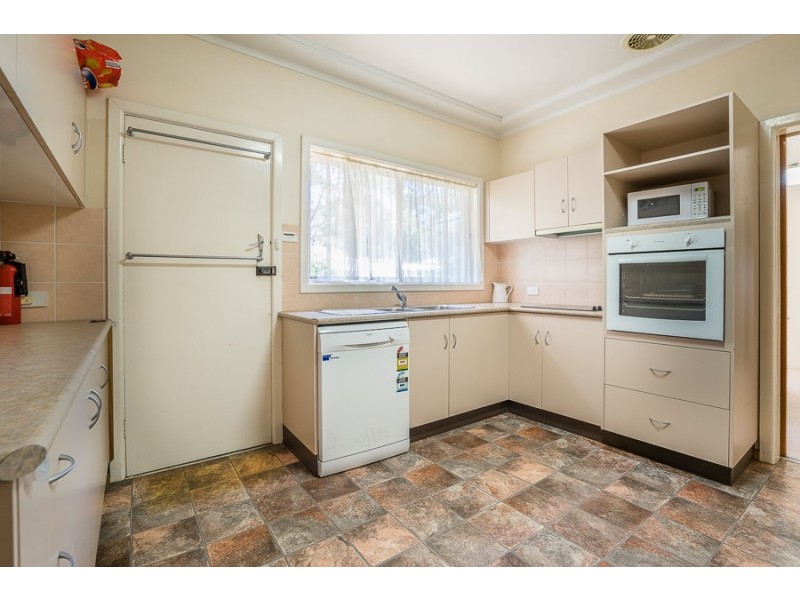 5 Highland Place, Dubbo NSW 2830