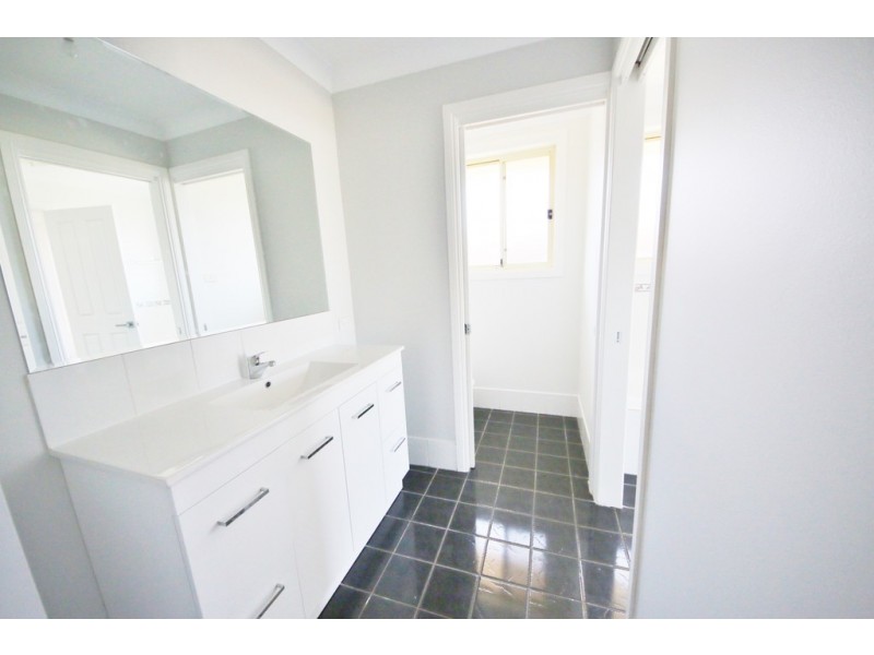 50 Meadowbank Drive, Dubbo NSW 2830