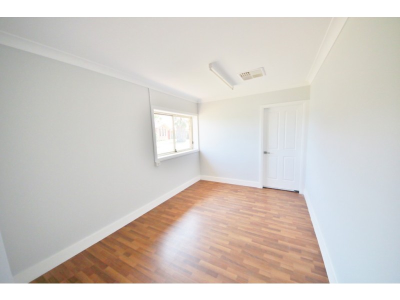 50 Meadowbank Drive, Dubbo NSW 2830