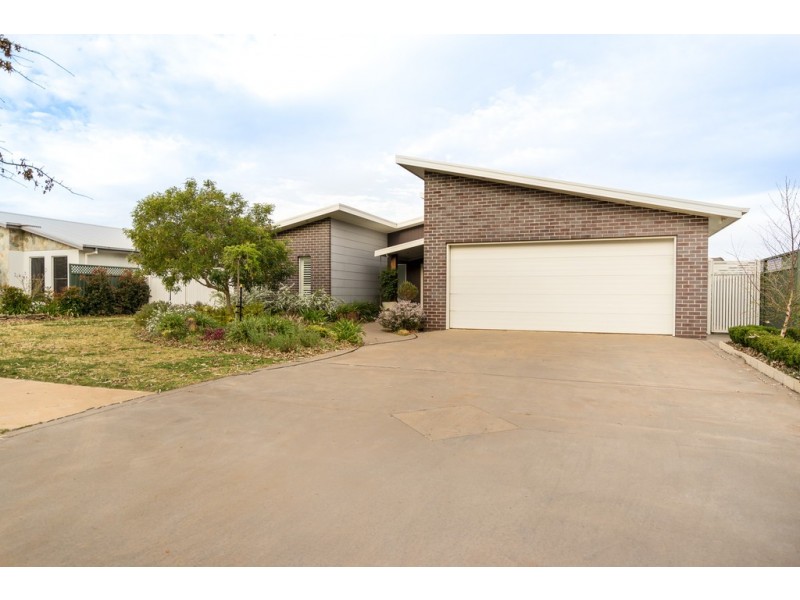 552 Wheelers Lane, Dubbo NSW 2830