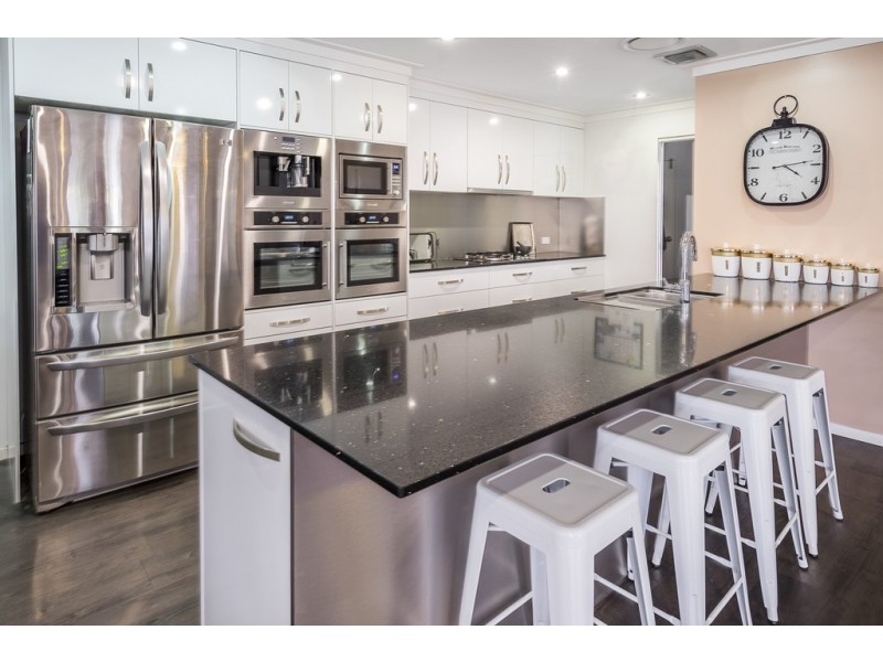552 Wheelers Lane, Dubbo NSW 2830