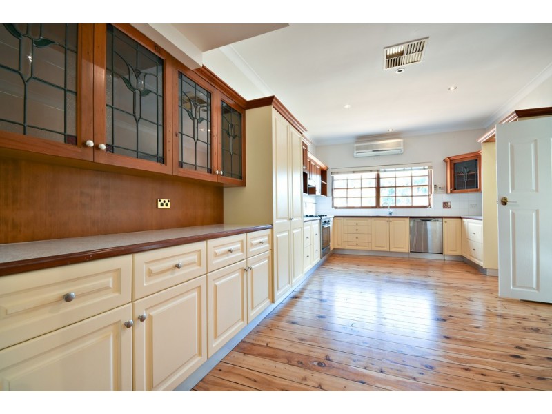 331 Darling Street, Dubbo NSW 2830