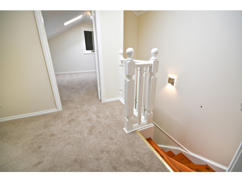 331 Darling Street, Dubbo NSW 2830