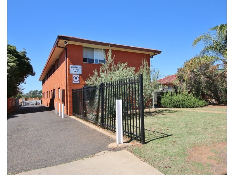 1/17 Elizabeth Street, Dubbo NSW 2830