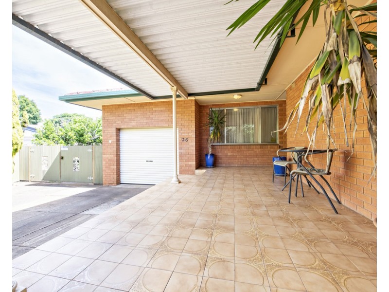26 BANKSIA CRESCENT, Dubbo NSW 2830