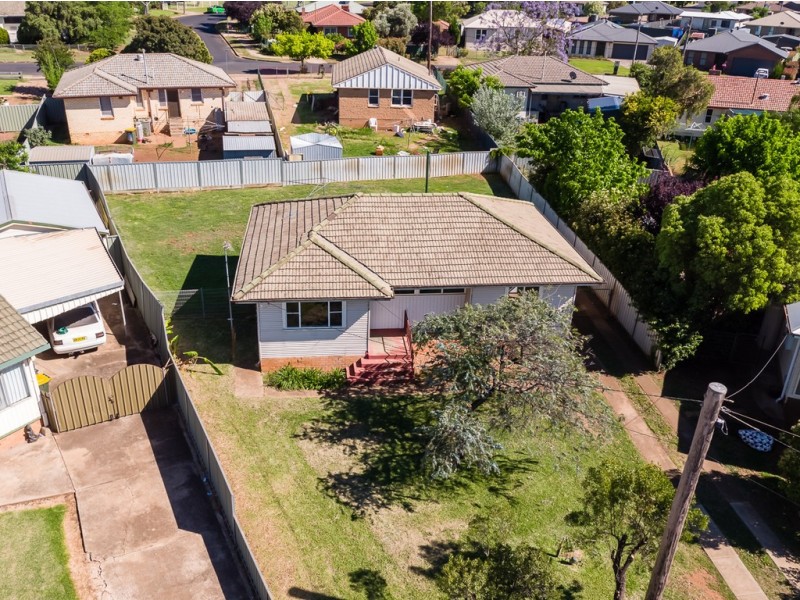 33 Spence Street, Dubbo NSW 2830