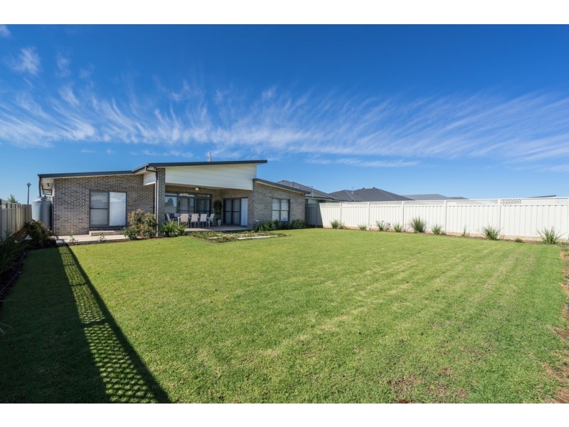 9 Wollomombi Parade, Dubbo NSW 2830