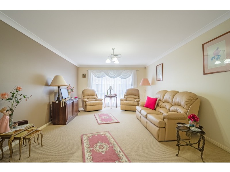 42 St Andrews Drive, Dubbo NSW 2830