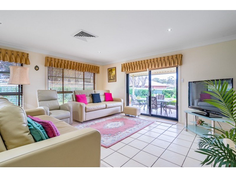 42 St Andrews Drive, Dubbo NSW 2830